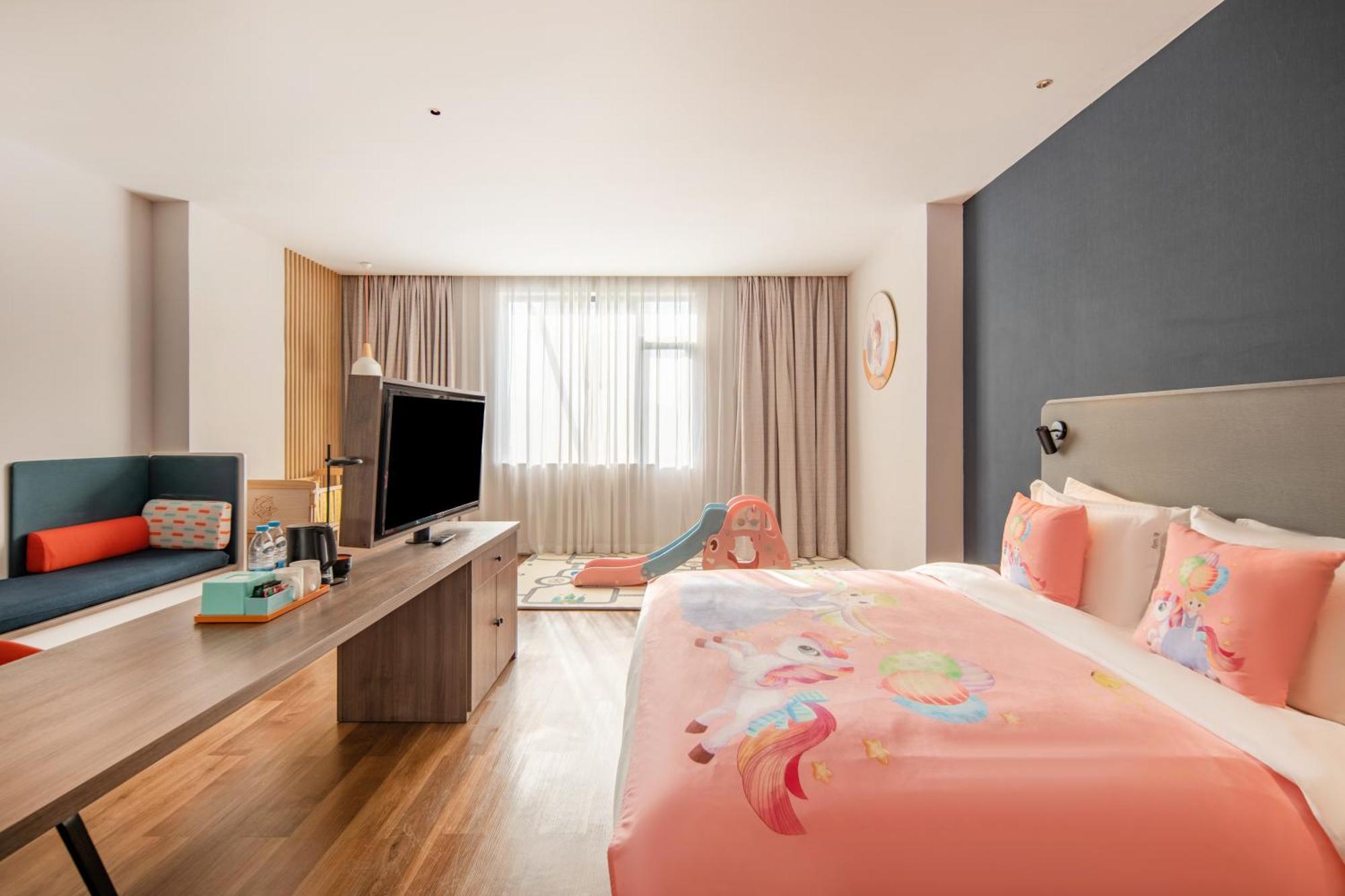 Holiday Inn Express Shanghai Jiading New City By Ihg Экстерьер фото