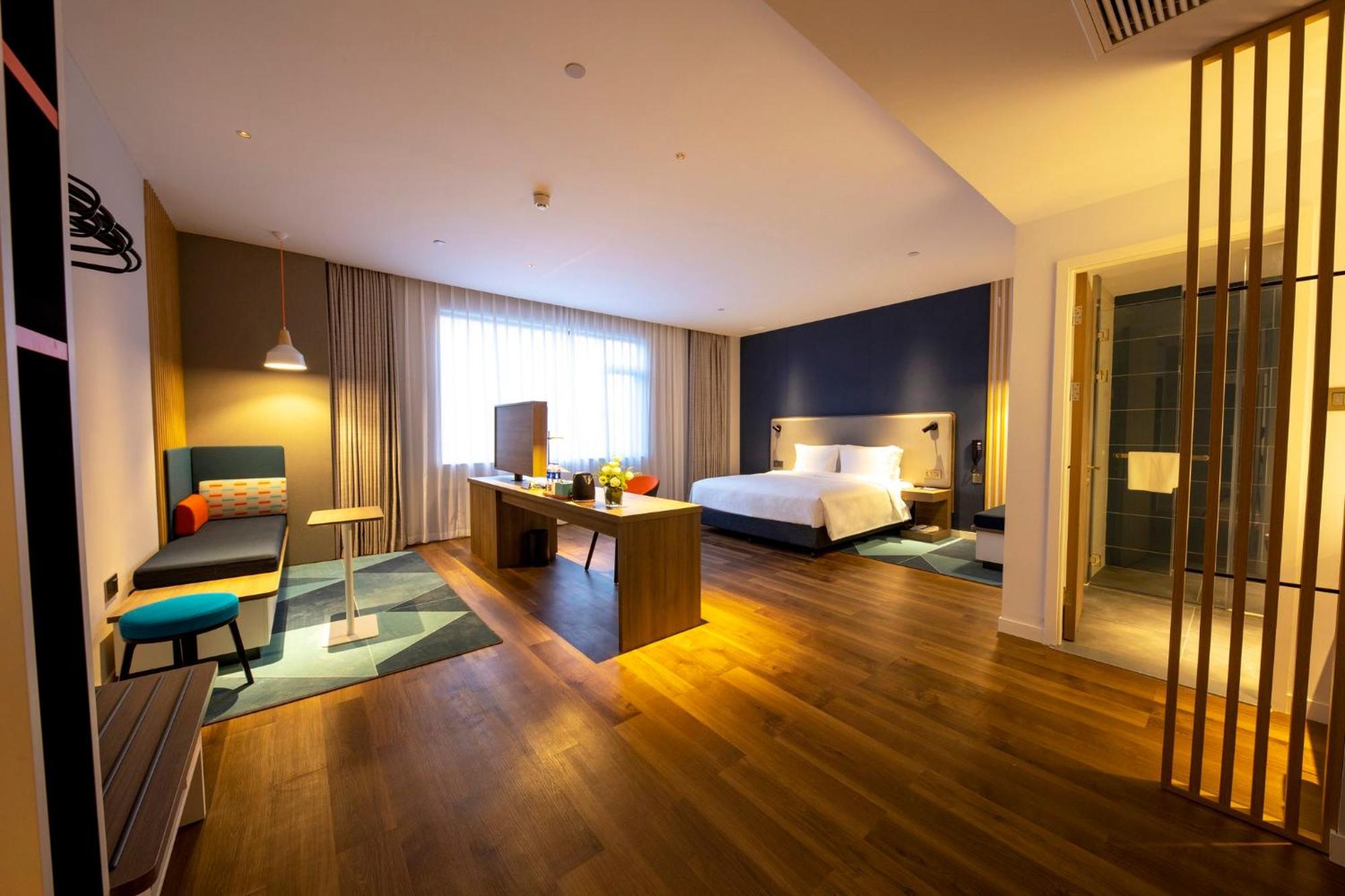 Holiday Inn Express Shanghai Jiading New City By Ihg Экстерьер фото